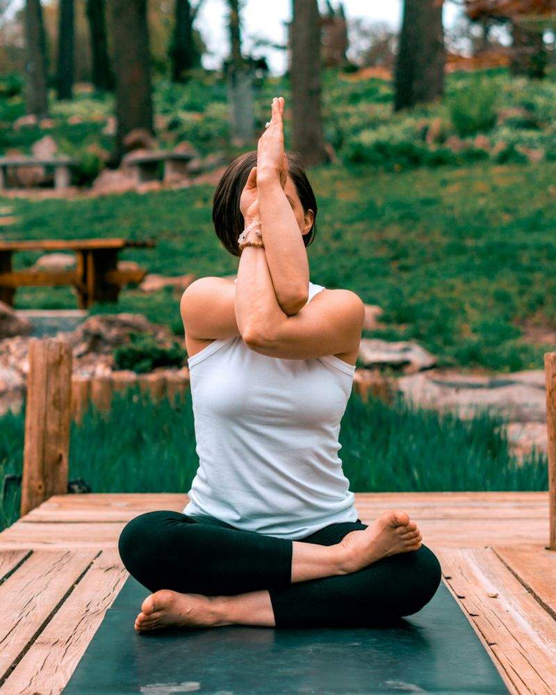 心と体を癒すヨガ体験を、ここヨガスタジオ和で。